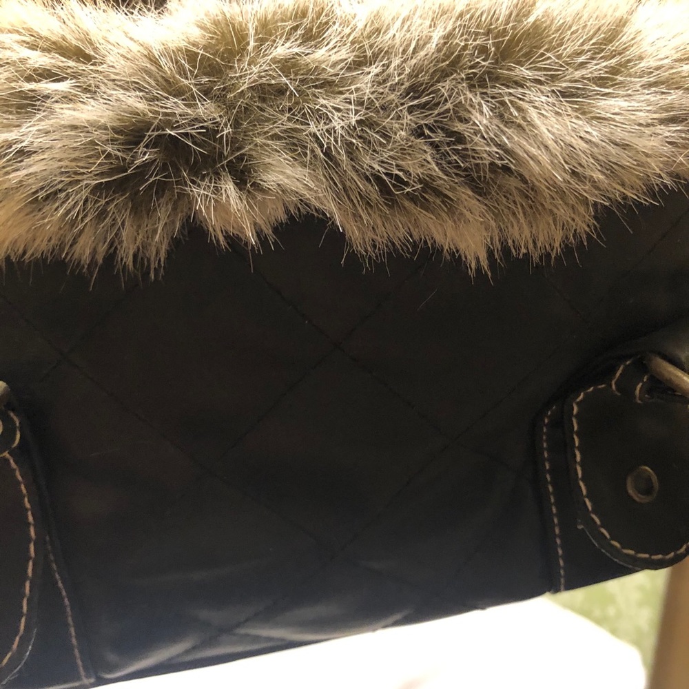 Trendy Faux Fur Handbag🧡